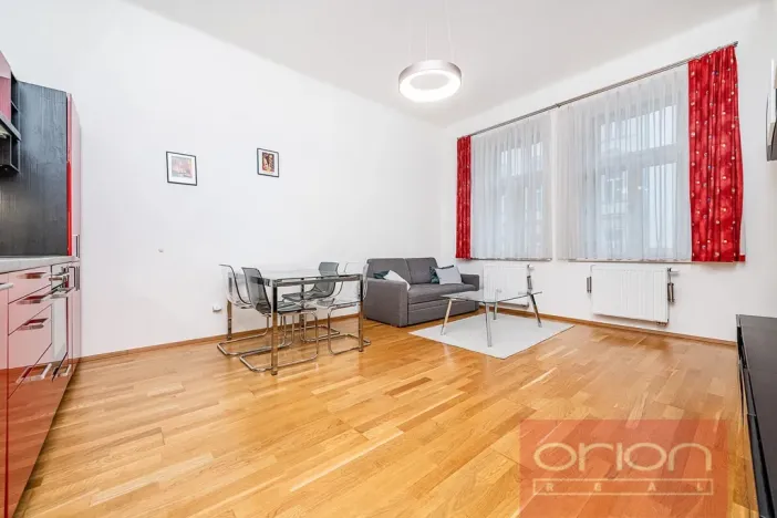 Pronájem bytu 2+kk, Praha - Žižkov, Kubelíkova, 58 m2