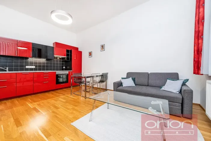 Pronájem bytu 2+kk, Praha - Žižkov, Kubelíkova, 58 m2