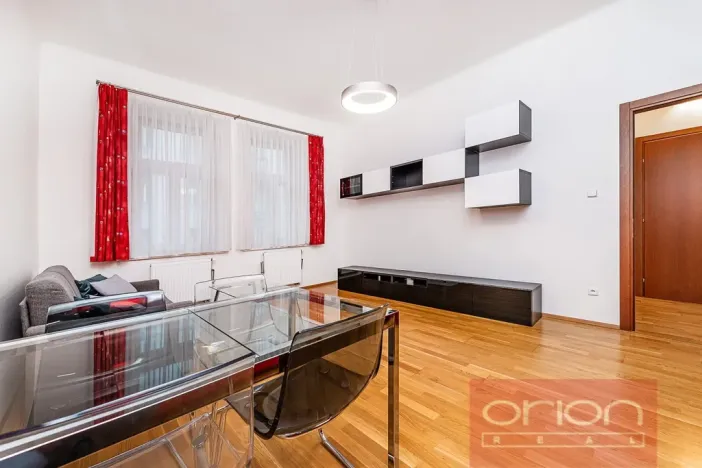 Pronájem bytu 2+kk, Praha - Žižkov, Kubelíkova, 58 m2