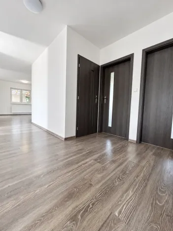 Prodej rodinného domu, Mukařov, K Památníku, 107 m2