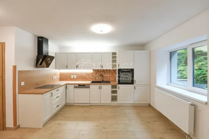Pronájem rodinného domu, Štěchovice, Zadní konce, 92 m2