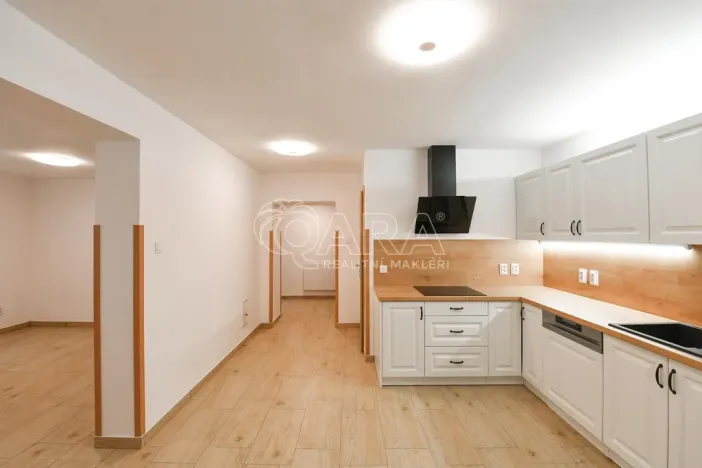 Pronájem rodinného domu, Štěchovice, Zadní konce, 92 m2