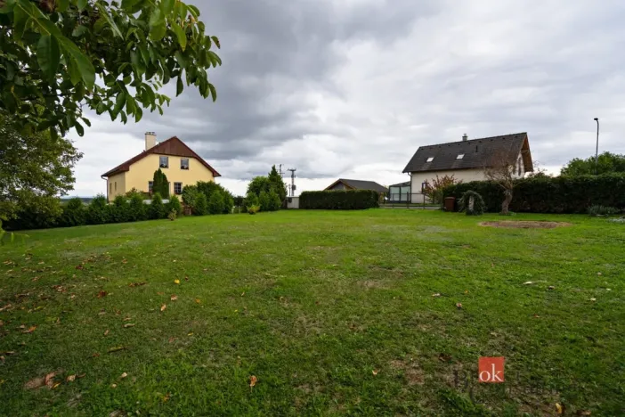 Prodej pozemku pro bydlení, Výrov - Hadačka, 1036 m2