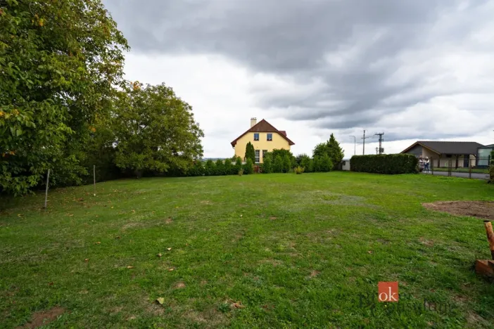 Prodej pozemku pro bydlení, Výrov - Hadačka, 1036 m2