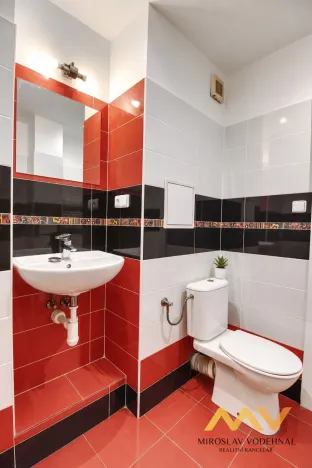 Pronájem bytu 2+1, Hradec Králové, Průmyslová, 57 m2