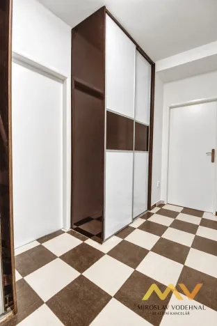 Pronájem bytu 2+1, Hradec Králové, Průmyslová, 57 m2