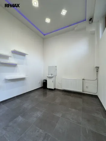 Pronájem obchodního prostoru, Olomouc - Nová Ulice, Stupkova, 11 m2