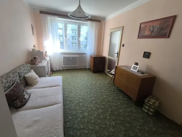 Pronájem bytu 3+1, Hradec Králové, Sládkova, 63 m2