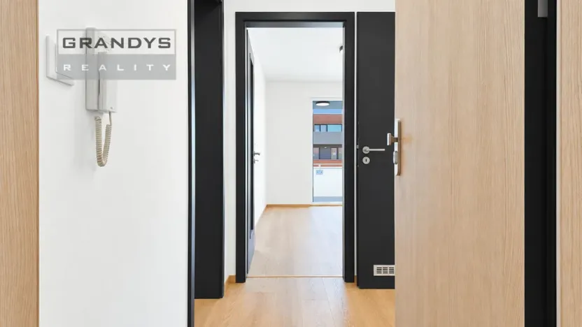 Pronájem bytu 2+kk, Praha, Mecháčková, 61 m2