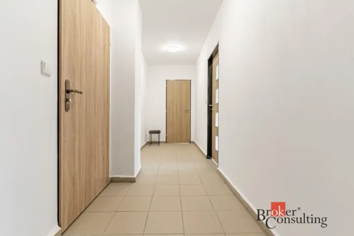 Pronájem bytu 3+kk, Mlékojedy, 68 m2