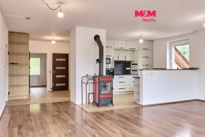 Prodej pozemku, 226 m², Bernartice