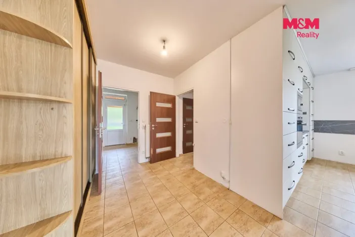 Prodej chalupy, Bernartice, 226 m2