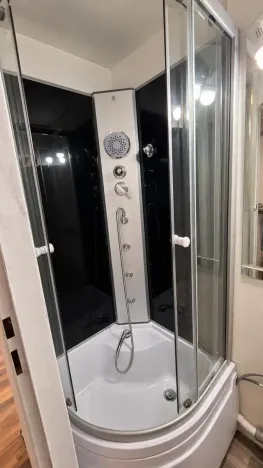 Pronájem bytu 1+kk, Praha - Hlubočepy, Filmařská, 22 m2