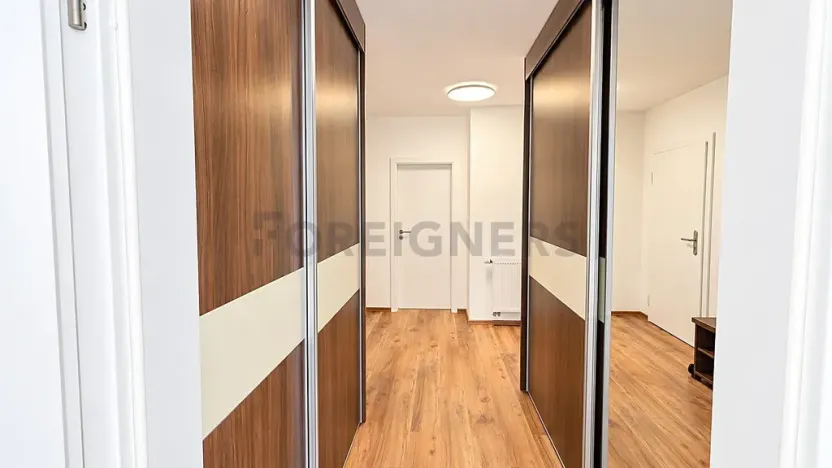 Pronájem bytu 2+kk, Plzeň, Veverkova, 66 m2