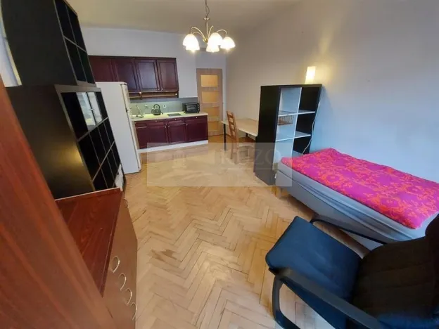 Pronájem bytu 1+kk, 25 m², Kamenická, Praha 7