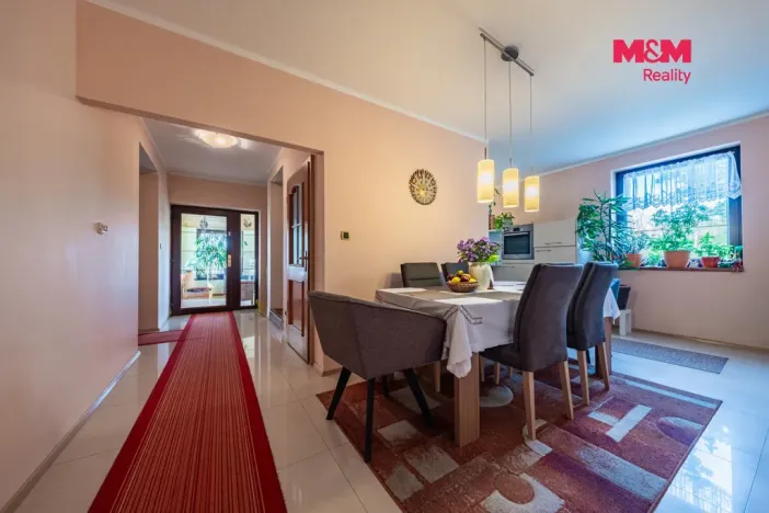 Prodej rodinného domu, Psáry - Dolní Jirčany, U Studny, 275 m2