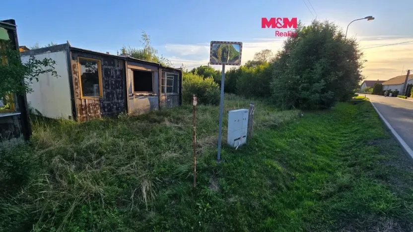 Prodej komerčního prostoru, 120 m², Chvojenec