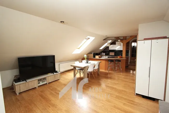 Prodej výrobních prostor, Zaječí, Dlážděná, 100 m2