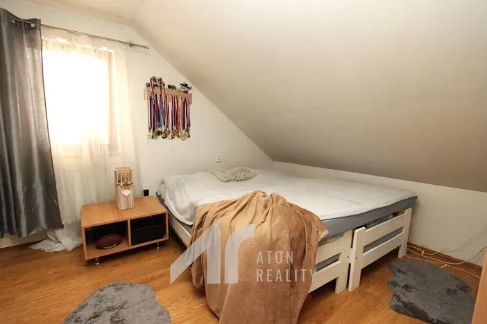 Prodej výrobních prostor, Zaječí, Dlážděná, 100 m2