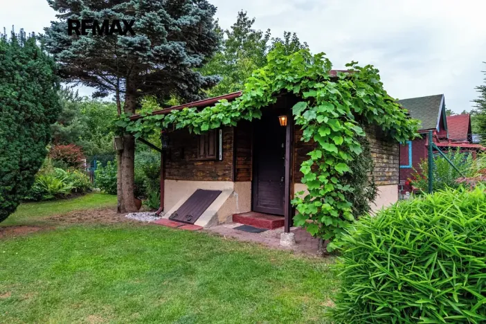 Prodej zahrady, Praha - Veleslavín, 742 m2