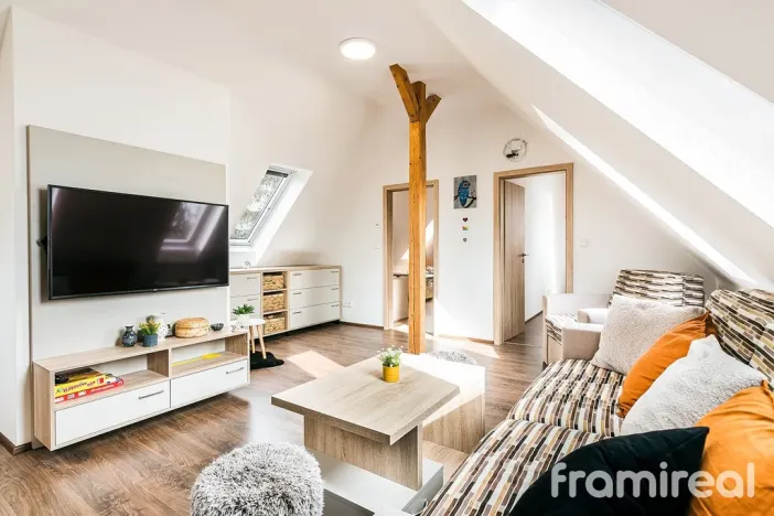 Pronájem bytu 3+kk, 75 m², Nové Město na Moravě, Studnice
