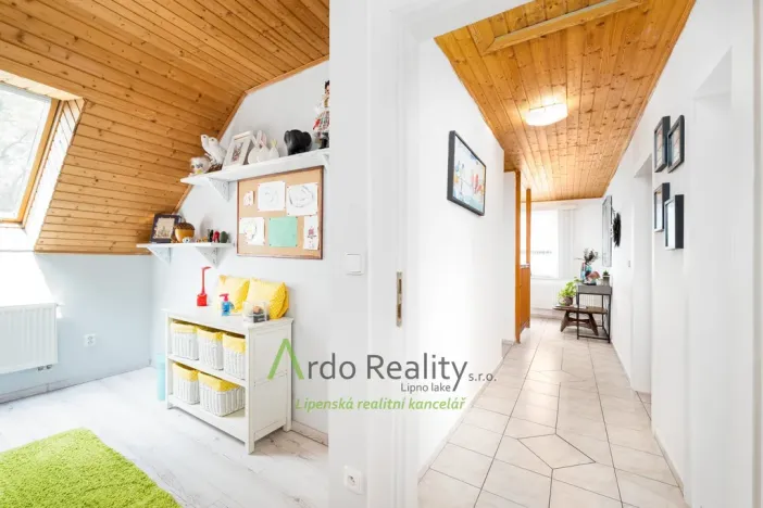 Prodej rodinného domu, Světlík, 211 m2