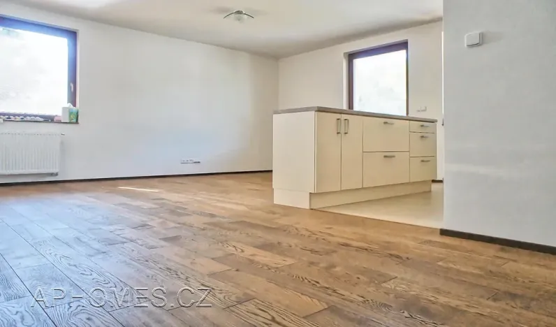 Pronájem bytu 3+kk, Praha - Dejvice, V Podbabě, 85 m2