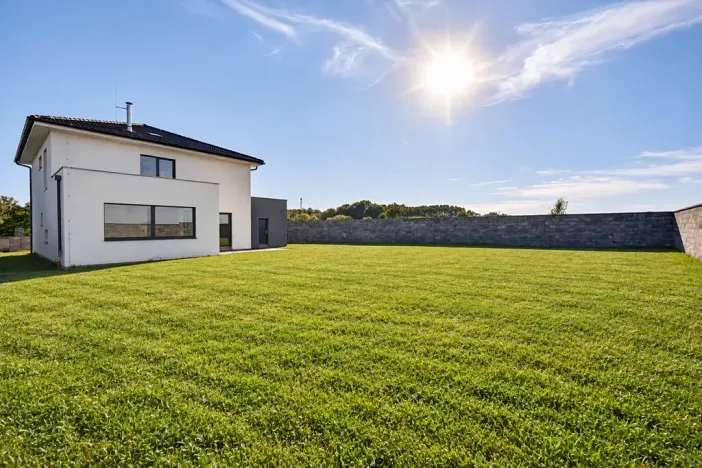 Prodej rodinného domu, Kounice, 233 m2
