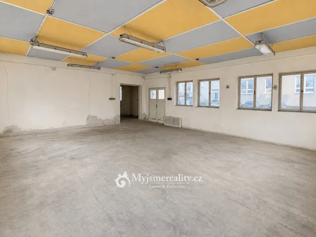 Pronájem skladu, Jaroměřice nad Rokytnou - Popovice, Nádražní, 103 m2