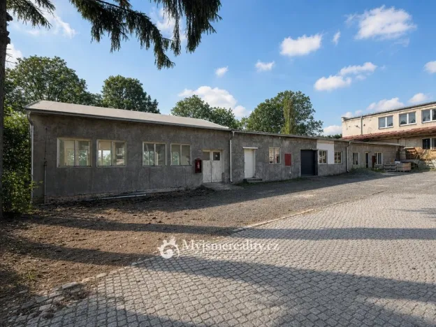 Pronájem skladu, Jaroměřice nad Rokytnou - Popovice, Nádražní, 103 m2