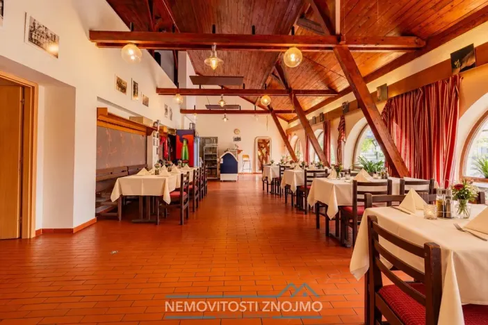 Prodej obchodního prostoru, Březí, Dunajovická, 630 m2