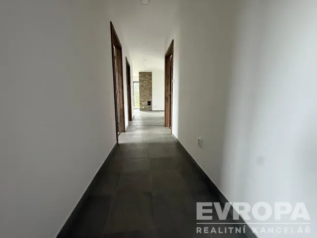 Prodej rodinného domu, Neveklov - Nebřich, 378 m2