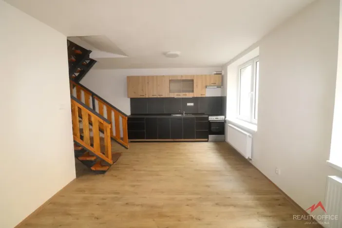 Pronájem bytu 2+1, 79 m², Mírové nám., Děčín IV-Podmokly