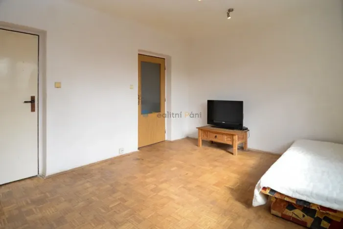 Prodej bytu 2+kk, Veselí nad Moravou - Zarazice, Zemědělská, 46 m2