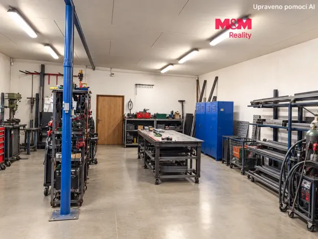 Pronájem komerčního prostoru, 171 m², Tišnovská, Kuřim
