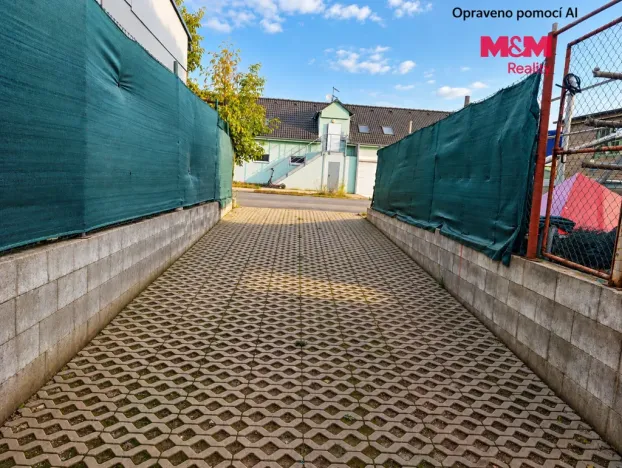 Pronájem obchodního prostoru, Kuřim, Tišnovská, 171 m2