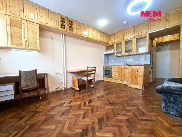 Pronájem bytu 1+kk, Praha - Střížkov, Děčínská, 24 m2