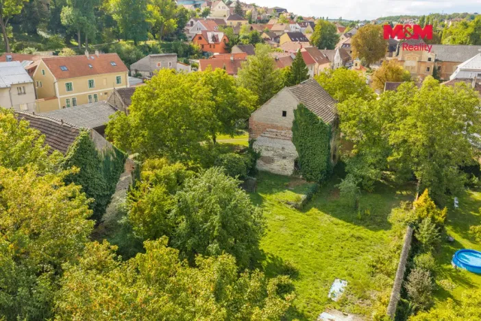 Prodej obchodního prostoru, Buštěhrad, Náměstí, 226 m2