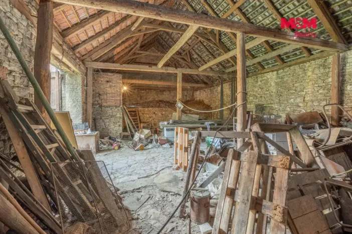 Prodej obchodního prostoru, Buštěhrad, Náměstí, 226 m2