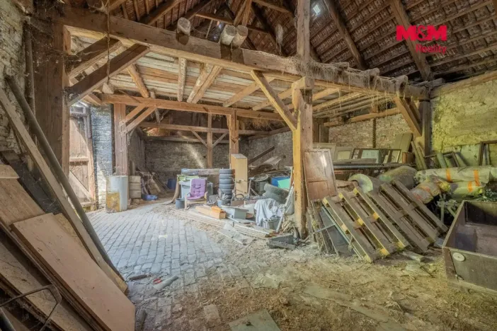 Prodej obchodního prostoru, Buštěhrad, Náměstí, 226 m2