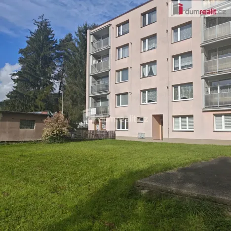 Prodej bytu 3+1, Benešov nad Ploučnicí, Děčínská, 65 m2