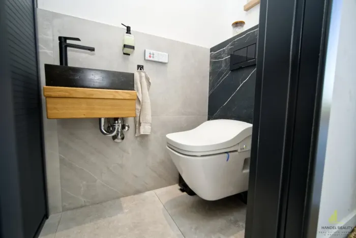 Prodej rodinného domu, Kostice, U Rybníka, 250 m2