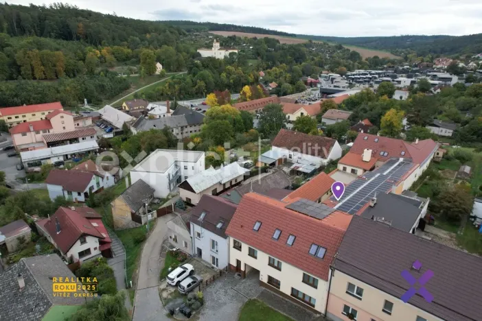 Pronájem bytu 4+1, Zlín - Malenovice, Jarolímkovo náměstí, 133 m2