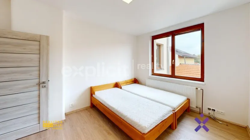Pronájem bytu 4+1, Zlín - Malenovice, Jarolímkovo náměstí, 133 m2
