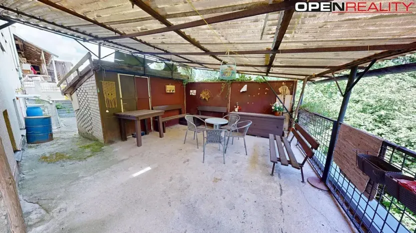 Prodej rodinného domu, Křetín, 220 m2
