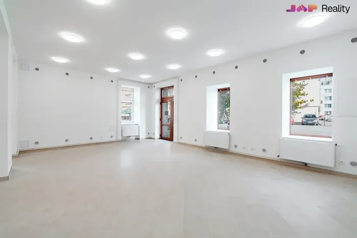 Pronájem komerční nemovitosti, Rosice, Palackého nám., 100 m2