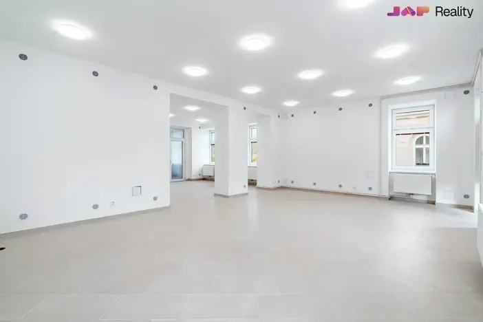 Pronájem komerční nemovitosti, Rosice, Palackého nám., 100 m2