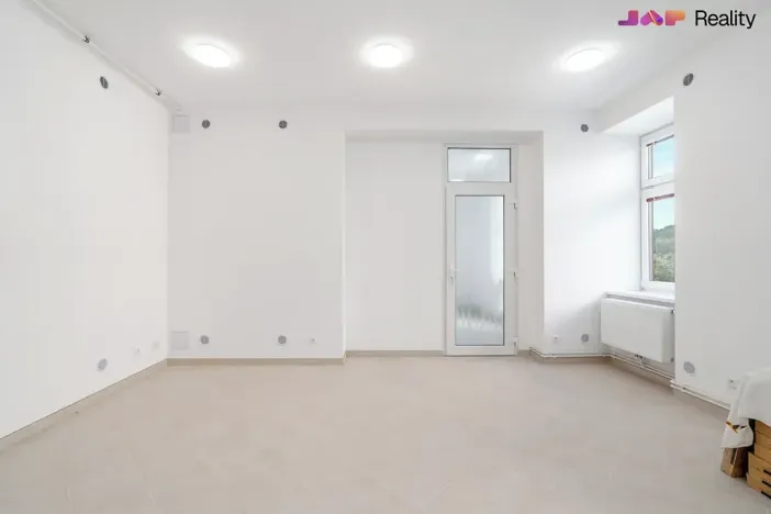 Pronájem komerční nemovitosti, Rosice, Palackého nám., 100 m2