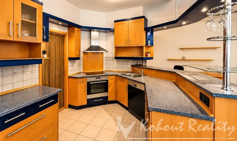 Pronájem bytu 2+kk, Praha - Hlubočepy, Trnkovo náměstí, 85 m2