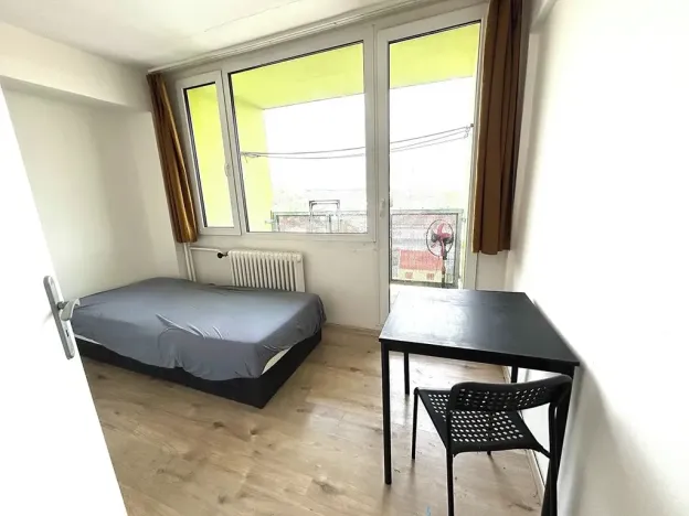 Pronájem bytu 1+kk, Praha - Radotín, Vrážská, 18 m2
